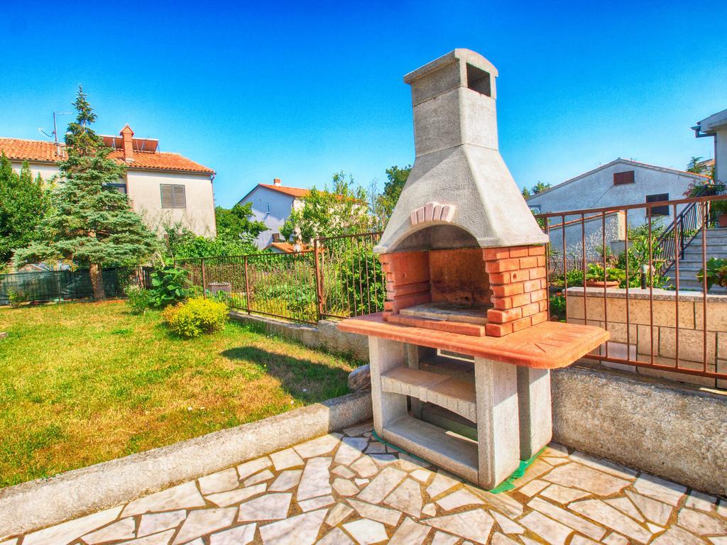 Apartments Zorka 1421 Pjescana Uvala Luaran gambar