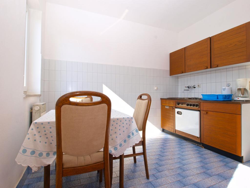 Apartments Zorka 1421 Pjescana Uvala Luaran gambar