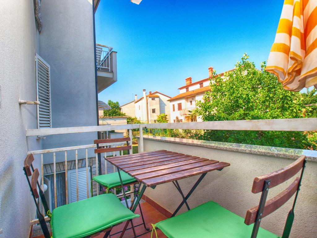 Apartments Zorka 1421 Pjescana Uvala Luaran gambar