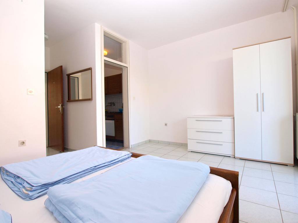 Apartments Zorka 1421 Pjescana Uvala Luaran gambar