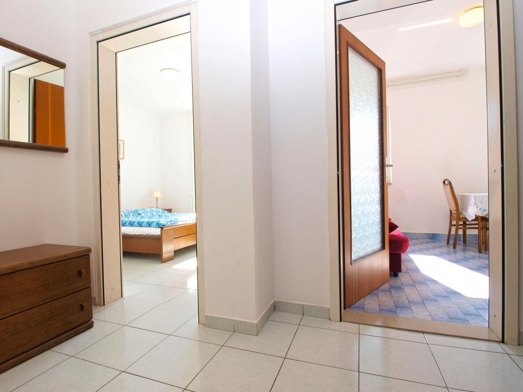 Apartments Zorka 1421 Pjescana Uvala Luaran gambar