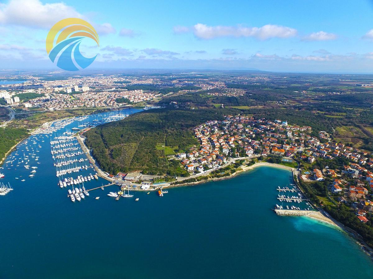 Apartments Zorka 1421 Pjescana Uvala Luaran gambar